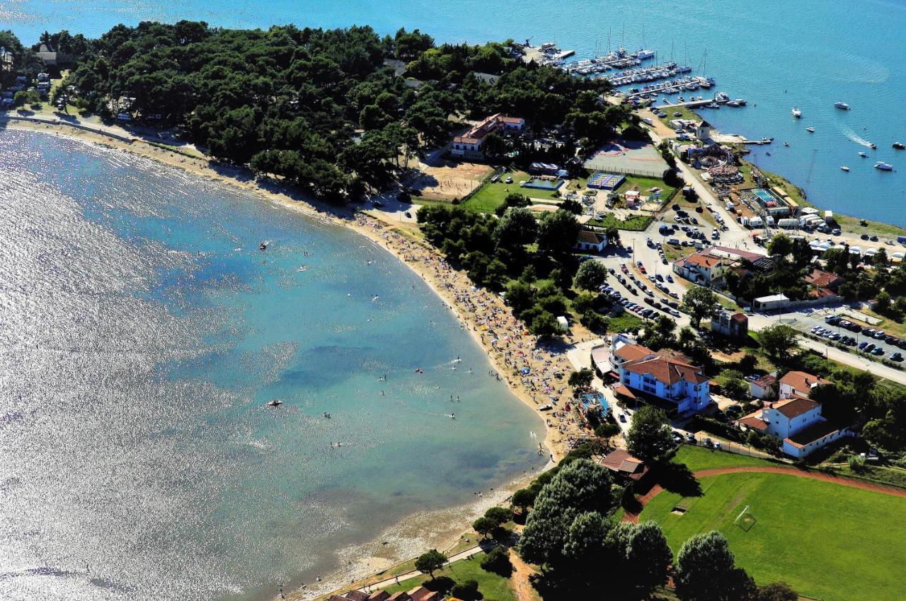 Villa Dante Медулин Екстериор снимка