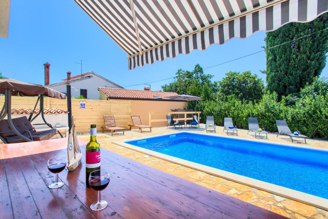 Villa Dante Медулин Екстериор снимка